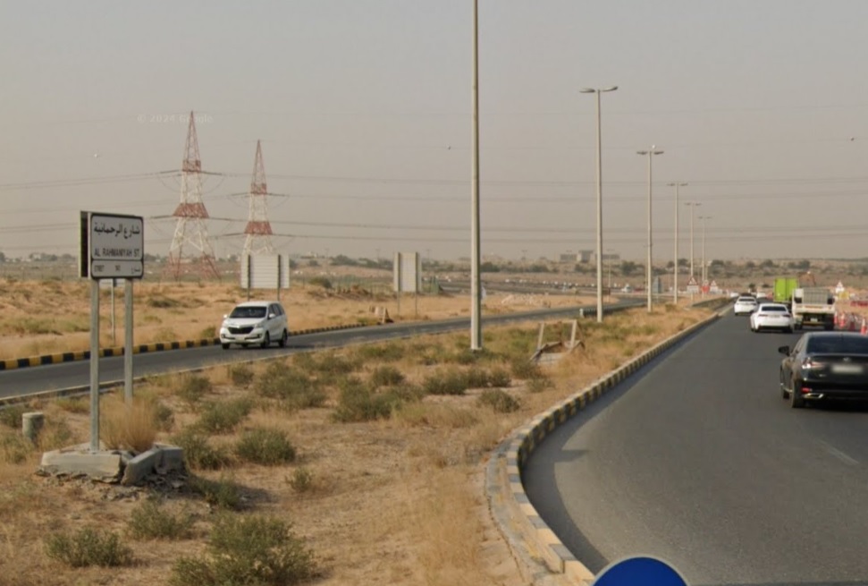 صورة توضح معالم منطقة الرحمانية السكنية مع طبيعتها العمرانية الهادئة