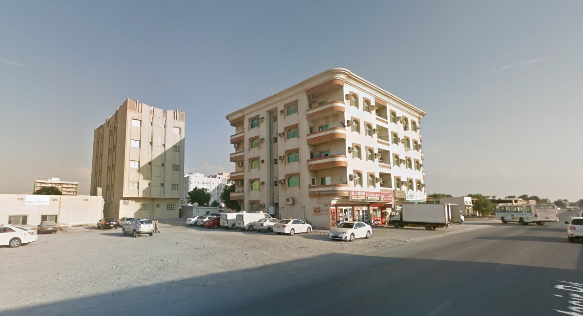 صورة لحي القصيدات توضح ملامح الحي السكني والمعالم المحيطة به.