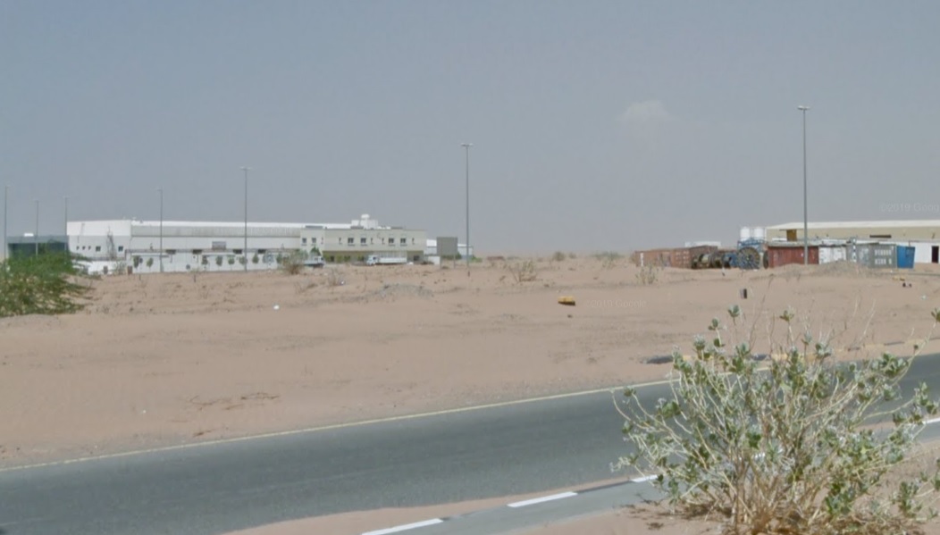 صورة توضح معالم منطقة أم الثعلوب مع طبيعتها الهادئة ومظاهرها المحلية